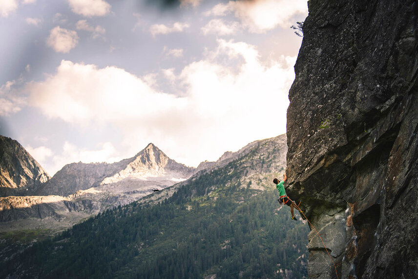 2_IMG_0000_Sportklettern_in_Mayrhofen-Hippach_mit_Matthias_Schiestl___Dominic_Ebenbichler